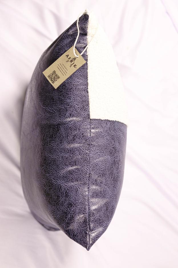 Indigo Ivory Panel Cushion - Image 2